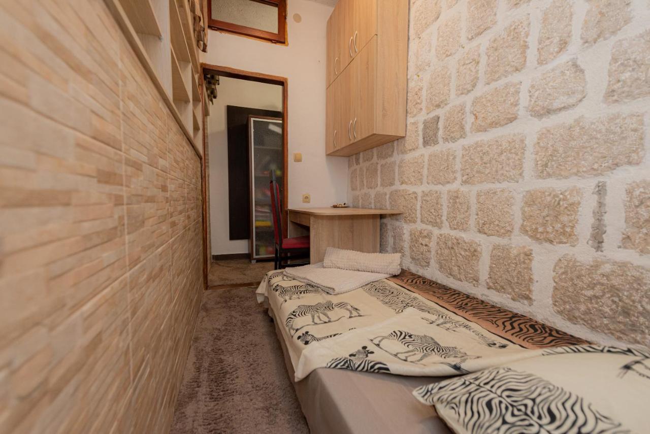 Appartement Sea Front 171 à Kotor Extérieur photo